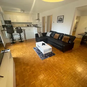 Appartement Superbe T4 Spacieux Equipe,, Marseille